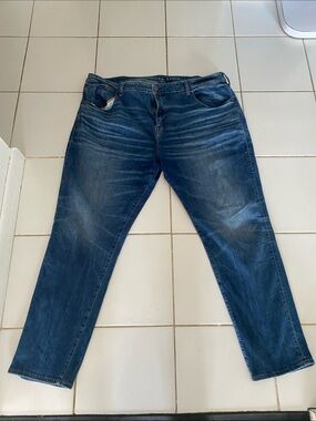 American Eagle Outfitters Men’s Blue Relaxed Fit Jeans